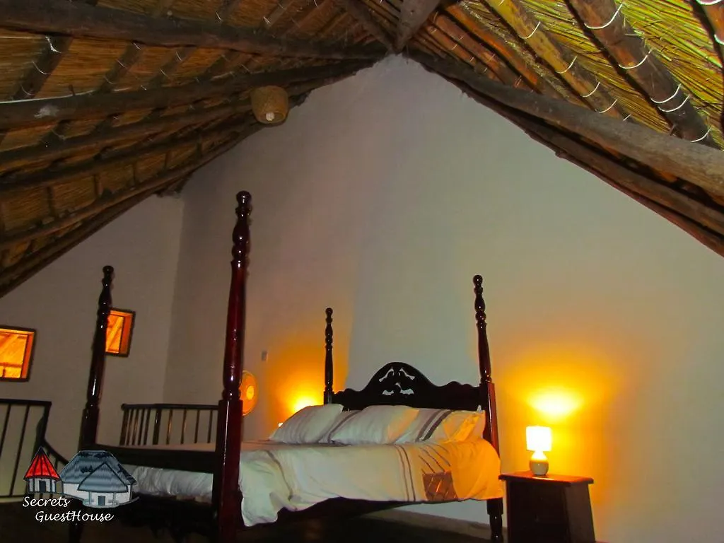 Secrets Guest House Entebbe 4*,  Uganda