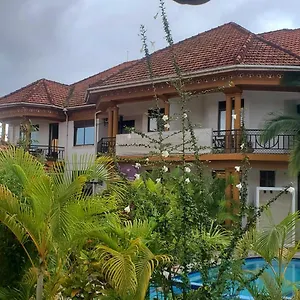 Mowicribs And Hotel